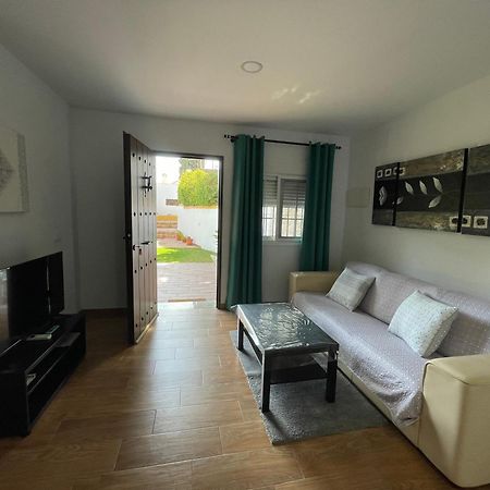 Encantador Apartamento-Céntrico-con Amplio Jardín Torremolinos Exterior foto